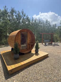The Spruce at 136 - Image 4