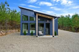 The Spruce at 136 - Image 5